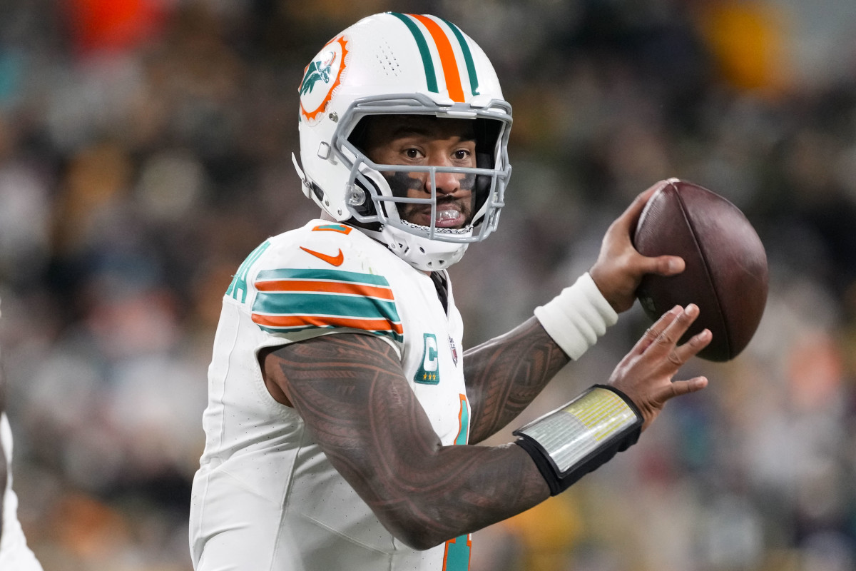 Tua Tagovailoa Shoulders the Blame for Miami Dolphins’ Disappointing 2024 Season