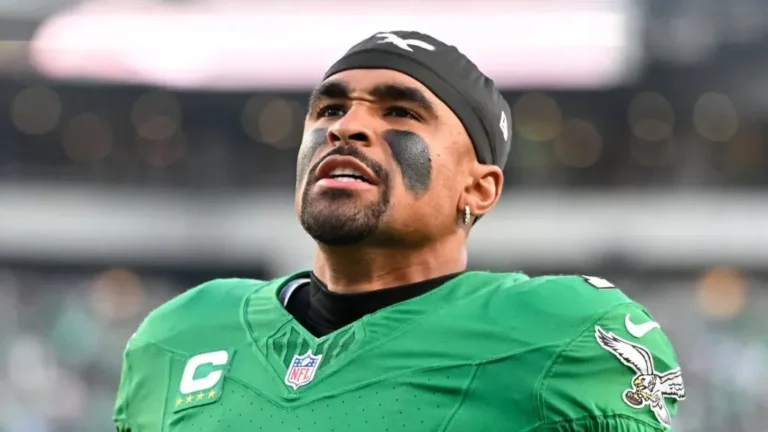 Eagles QB Jalen Hurts Updates Fans on Hand Injury Amid Playoff Push