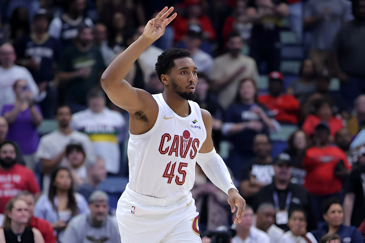 9-0 record and a remarkable win for Cavaliers against Pelicans.