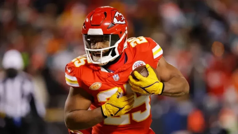 Kansas City Chiefs Part Ways with Super Bowl Champion Clyde Edwards-Helaire Amid Roster Shakeup