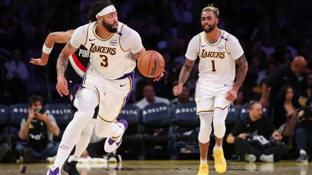 Anthony Davis Praises Lakers’ Depth in Win Over Blazers Without LeBron James