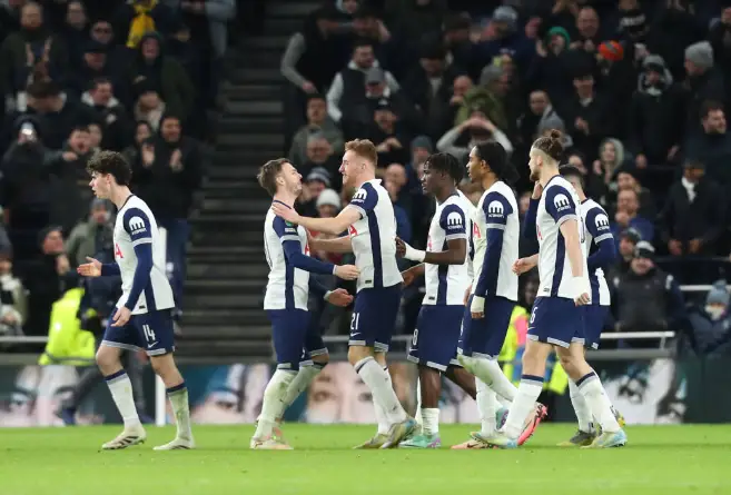 Tottenham vs Liverpool: Ange Postecoglou’s Key Decisions Ahead of Sunday Showdown