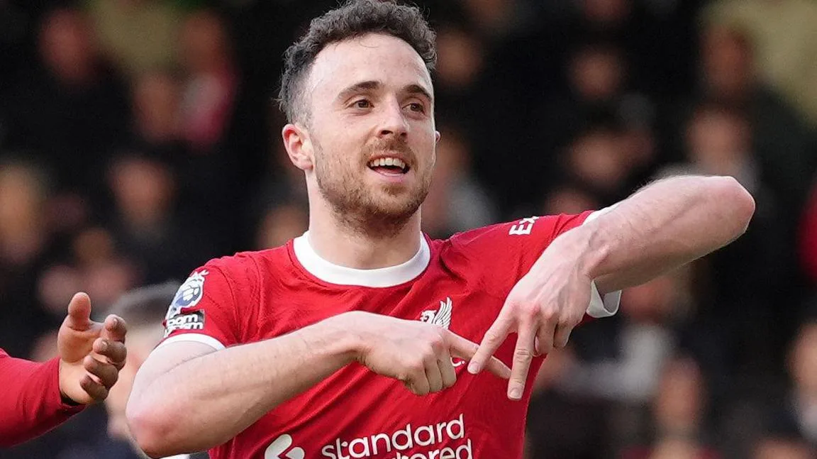 Liverpool Transfer News: Arne Slot Set to Move Diogo Jota Amid Frontline Overhaul