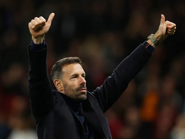 Ruud van Nistelrooy Targeted by Leicester City for Premier League Return