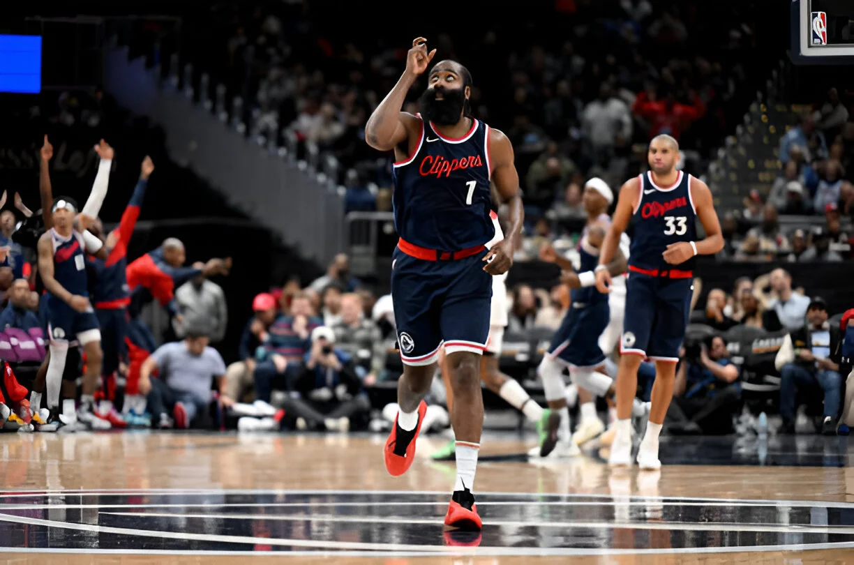 James Harden Explodes for 43 Points as Clippers Cruise Past Wizards 121-96