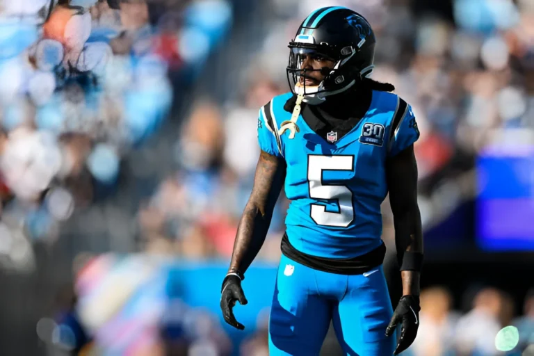 Panthers decide to trade WR Diontae Johnson to Ravens