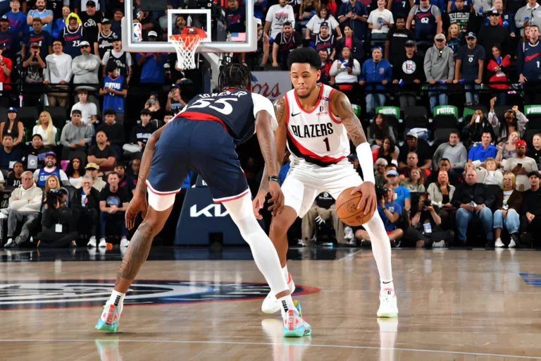Trail Blazers won it with just one more, Simons great with 25 points.