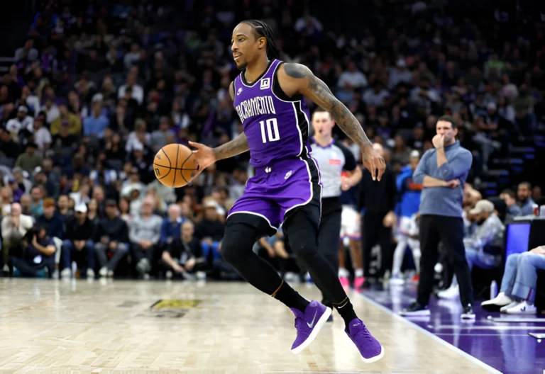 Sacramento Kings Look to Halt Losing Streak Against Minnesota Timberwolves: A Crucial Western Conference Clash