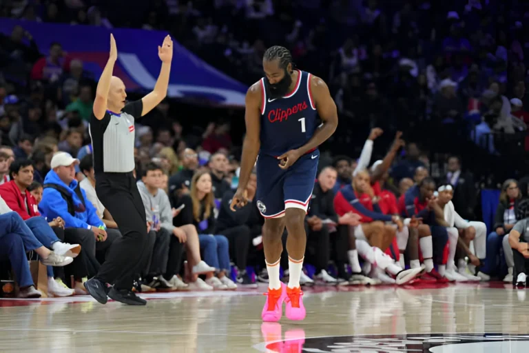 James Harden Shines as Clippers Dominate Embiid-Less Sixers in 125-99 Rout