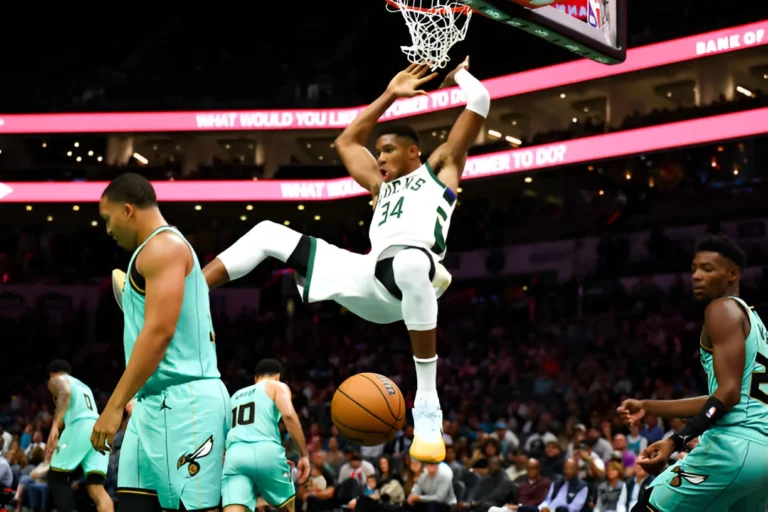 Giannis Antetokounmpo Reacts to Controversial Foul Call as Bucks Suffer Heartbreaking Loss