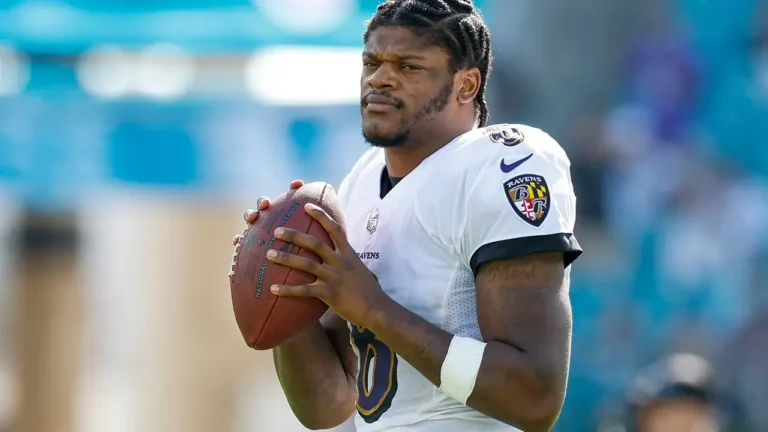 Ravens vs Steelers: Lamar Jackson Faces Pittsburgh Rivalry Without Key Teammate