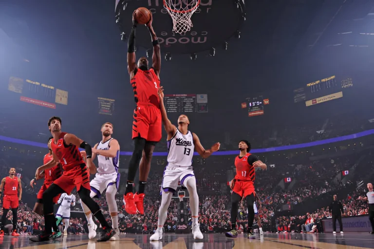 Deandre Ayton Dominates as Blazers Keep NBA Cup Hopes Alive with Win Over Kings