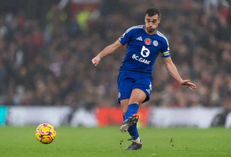 Leicester City vs Chelsea game preview, where to watch the game live stream and on TV and world time zones.