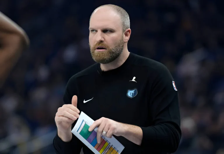 Draymond Green’s Foul on Zach Edey Sparks Debate: Taylor Jenkins Responds with Poise