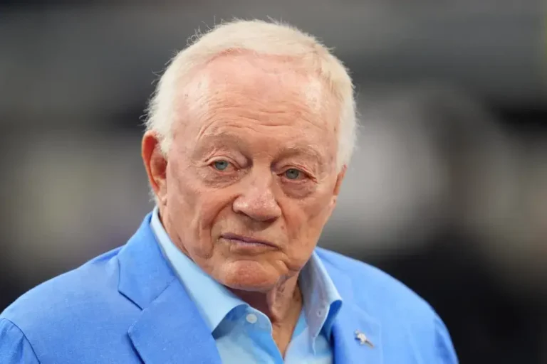 Jerry Jones Makes Stark Comments on Dak Prescott After Cowboys’ Loss to Eagles