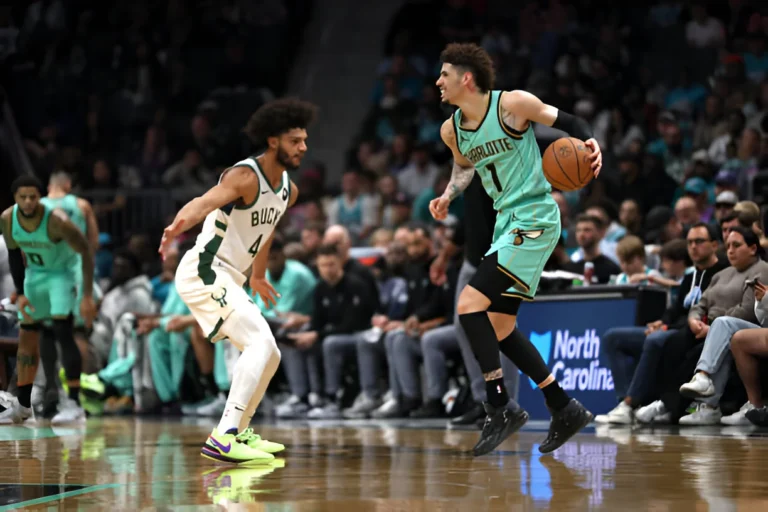 LaMelo Ball’s Late Heroics Propel Hornets Past Bucks in Thrilling 115-114 Victory