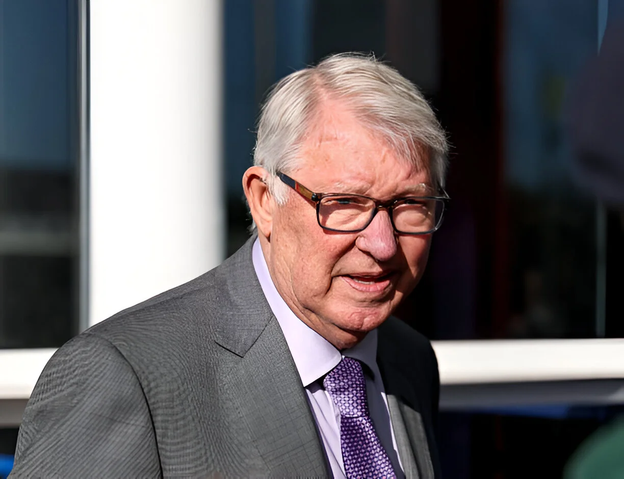 Sir Alex Ferguson makes radical change after INEOS ended his contract at Manchester United.