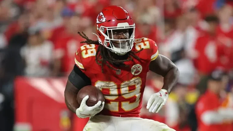 Chiefs News: Kareem Hunt and Isiah Pacheco Ready to Form Dynamic Duo, Sends Strong Message to NFL