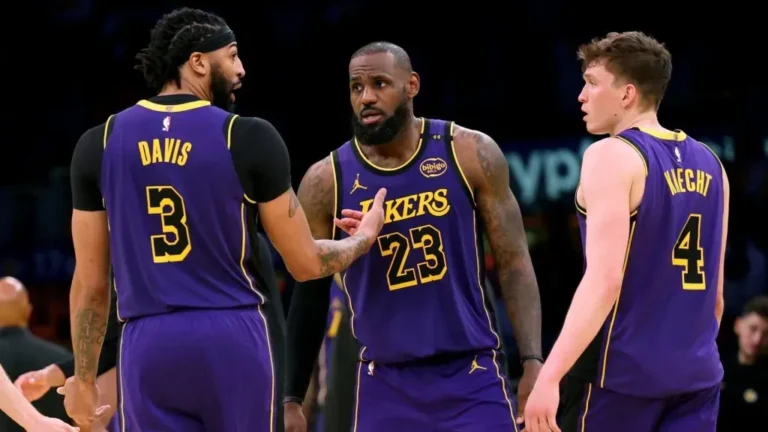 Anthony Davis Hails Dalton Knecht as the Lakers’ Secret Weapon: A Star in the Making