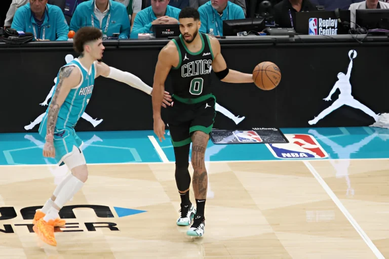 Boston Celtics win an exciting game against Charlotte Hornets.