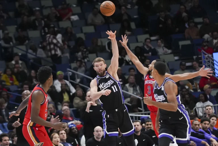 Domantas Sabonis Shines as Kings Outlast Pelicans in Tight Contest