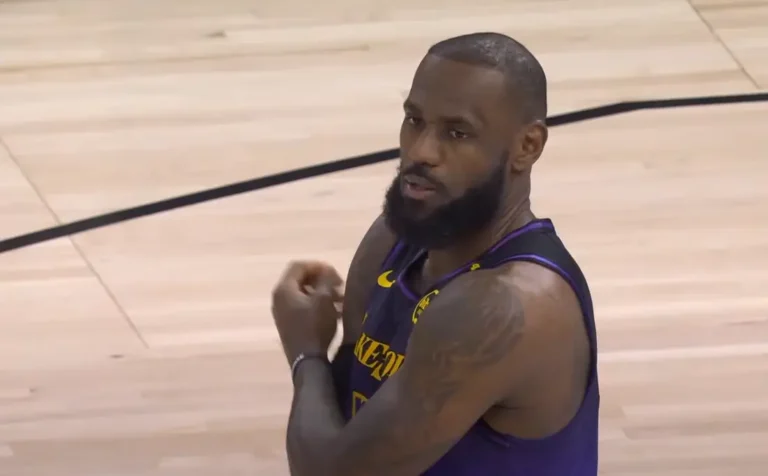 Timberwolves Lock Down Lakers, Cruise to 109-80 Victory Behind Gobert and Randle Timberwolves Lock Down Lakers, Cruise to 109-80 Victory Behind Gobert and Randle