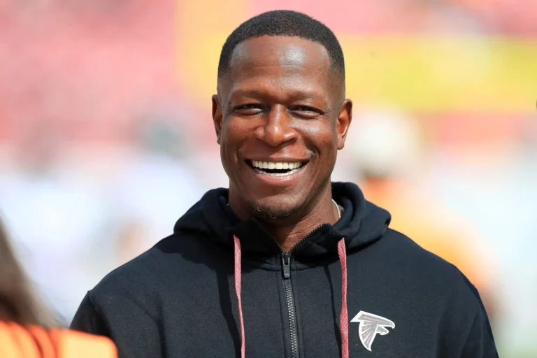 Raheem Morris Stands by Kirk Cousins Despite Falcons’ Tough Loss to Chargers