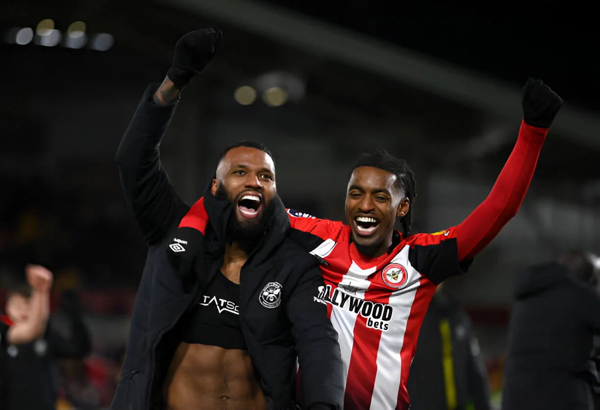 Thrilling Encounter Ends with Brentford Triumph Over Newcastle in a Six-Goal Thriller