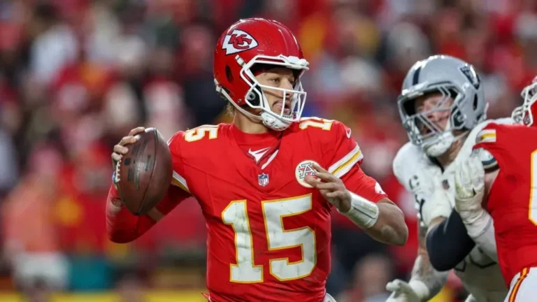 Patrick Mahomes Sounds Alarm on Chiefs’ Left Tackle Struggles: Andy Reid Reacts