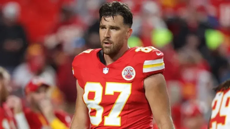 Travis Kelce’s Salary Breakdown: The Financial Empire of the Chiefs’ Star Tight End