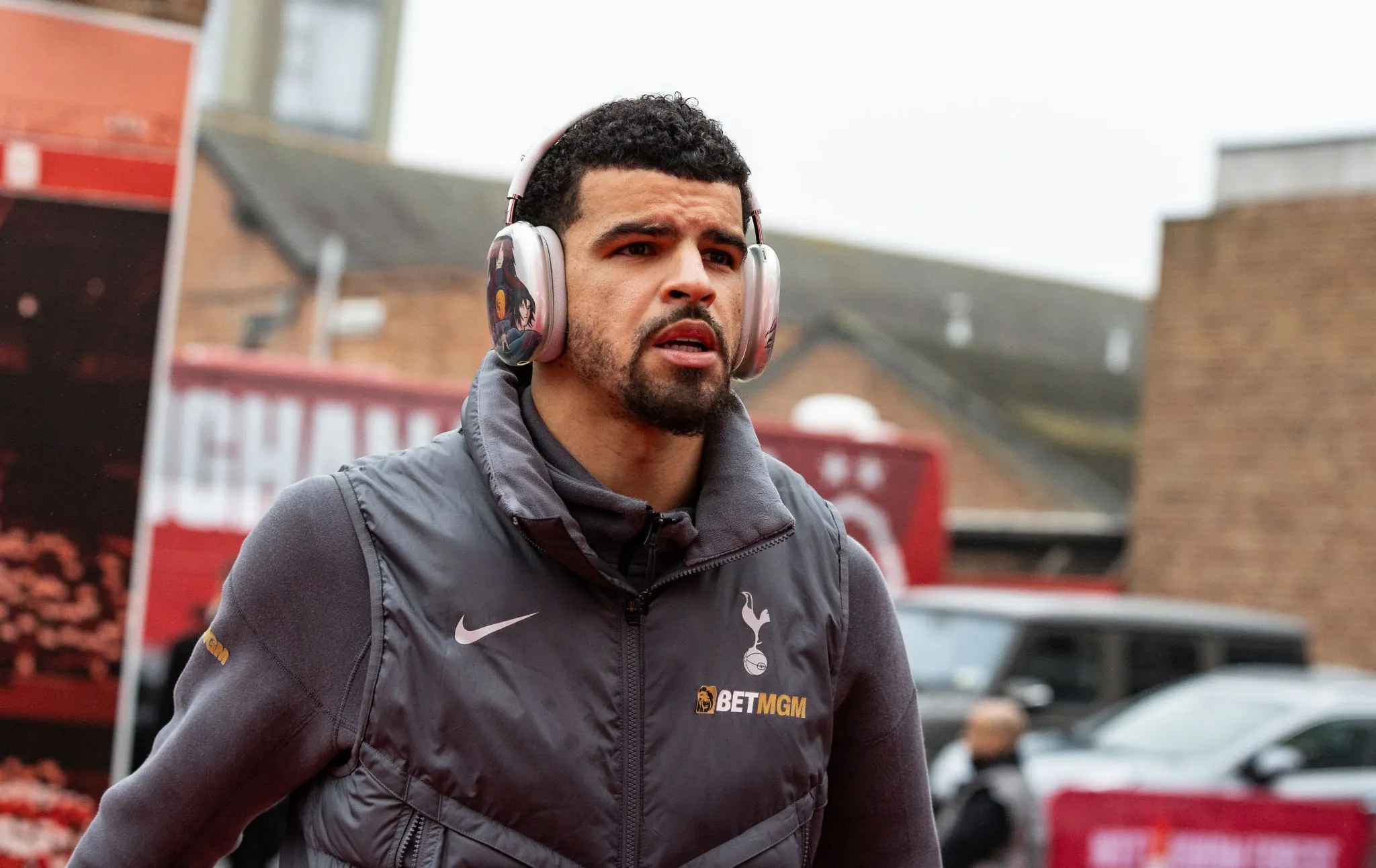 Spurs Face January Dilemma as Solanke Injury Forces Major Transfer Decisions