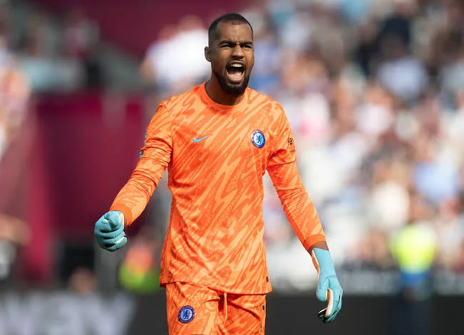 Enzo Maresca Critiques Robert Sanchez’s Performance, As Chelsea Seeks Goalkeeping Stability