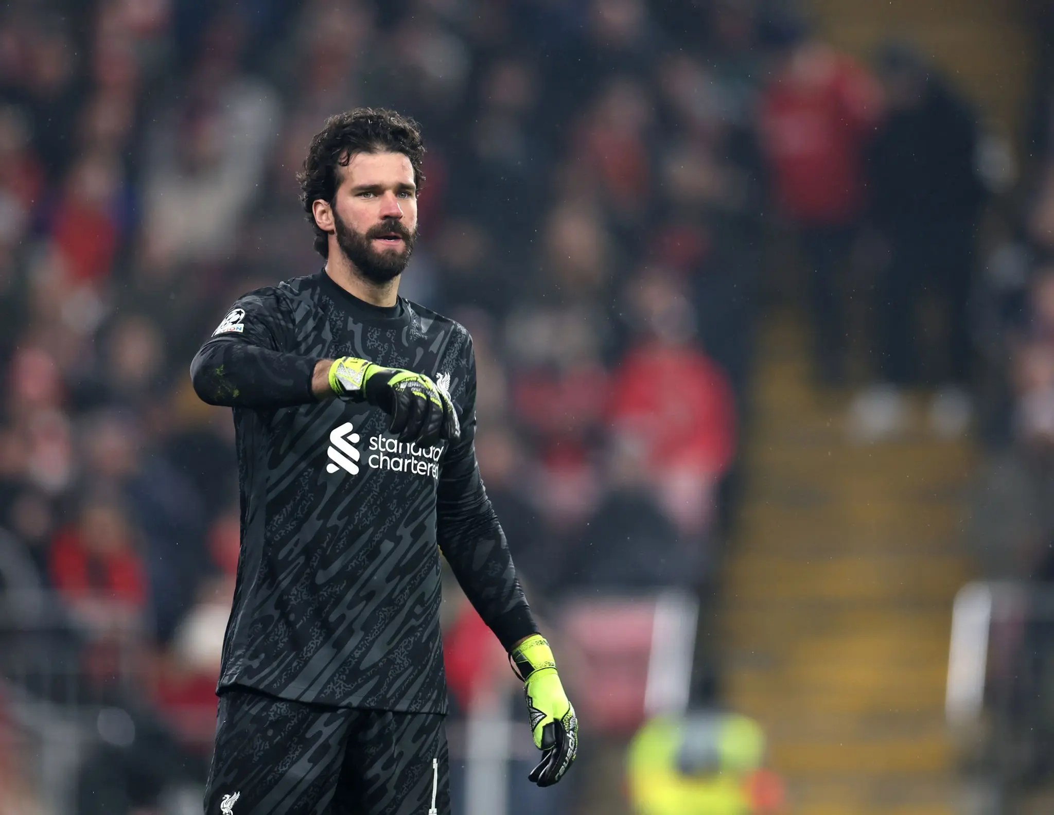 Liverpool Goalkeeping Situation: Alisson’s Future, Mamardashvili’s Reality, and Kelleher’s Next Move