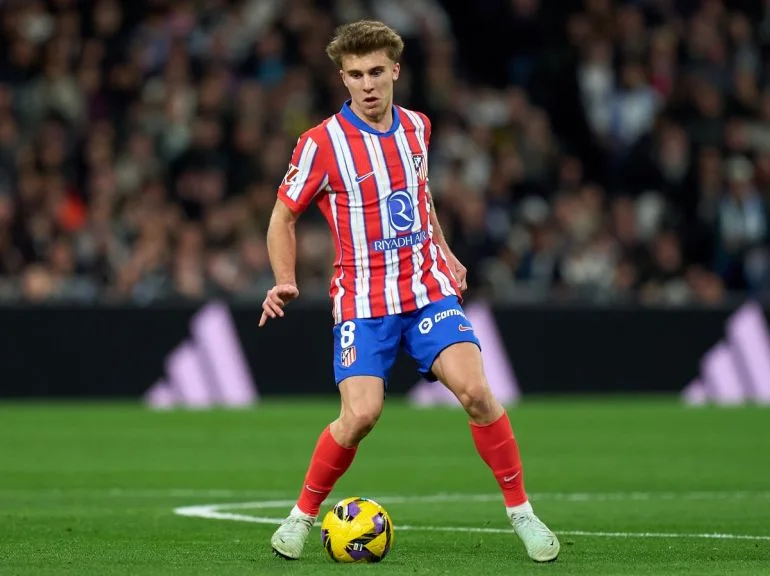 Chelsea Set to Unleash €70m Bid for 21-Year-Old Midfielder