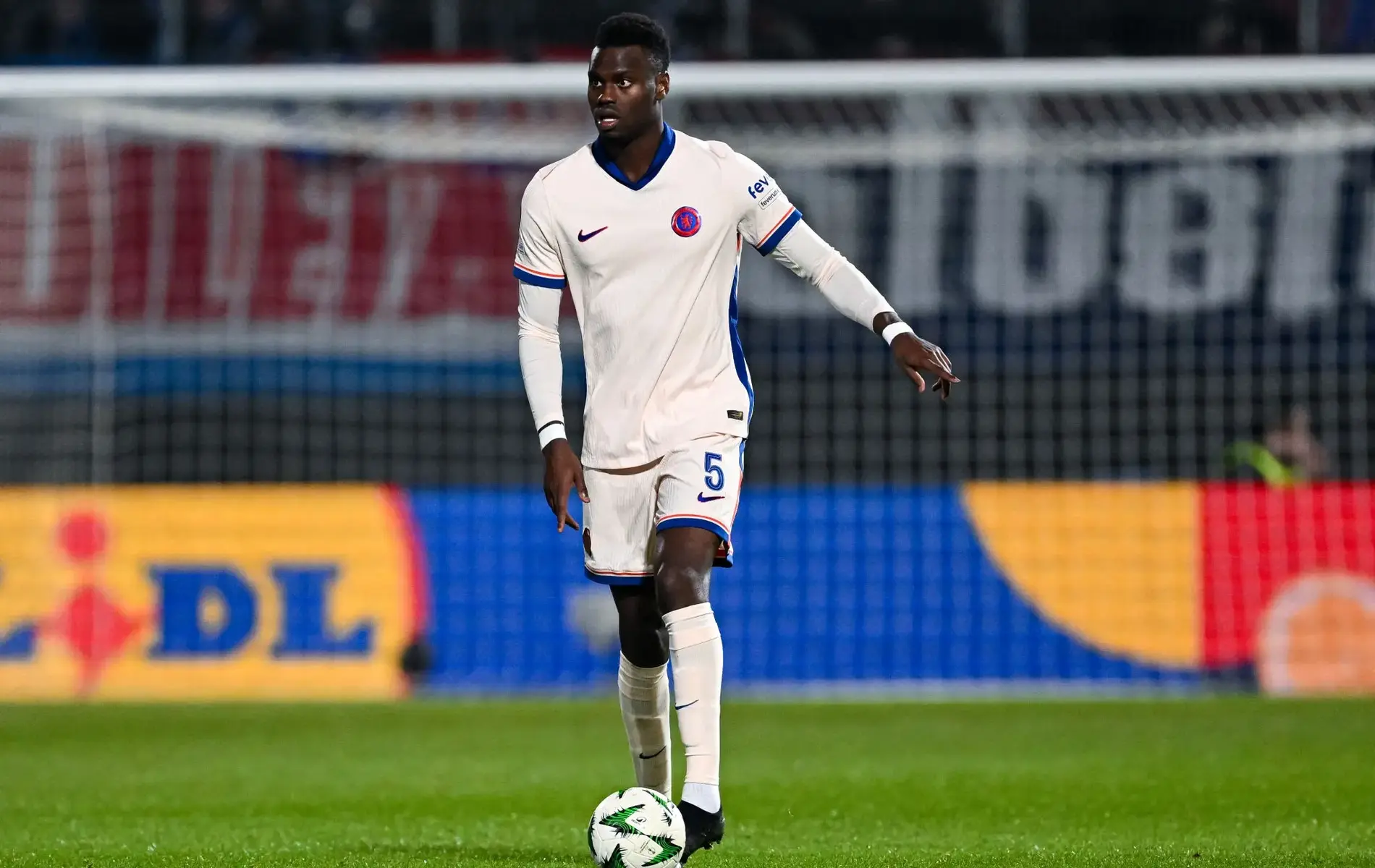 Benoît Badiashile Nearing Chelsea Return in Major Defensive Boost