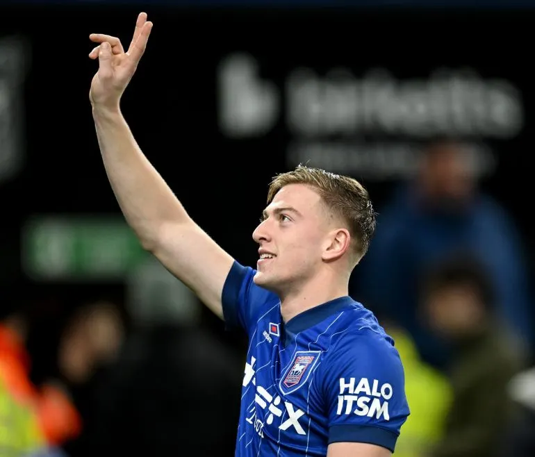“I’m Really Enjoying My Time” – Ipswich Striker Distances Himself from Manchester United Speculation