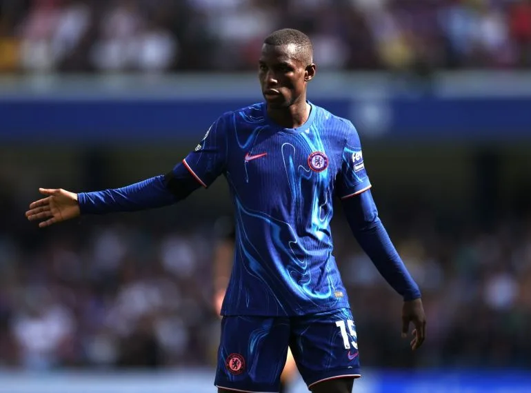 Chelsea Under Pressure: Nicolas Jackson’s Transfer Case Sparks Debate