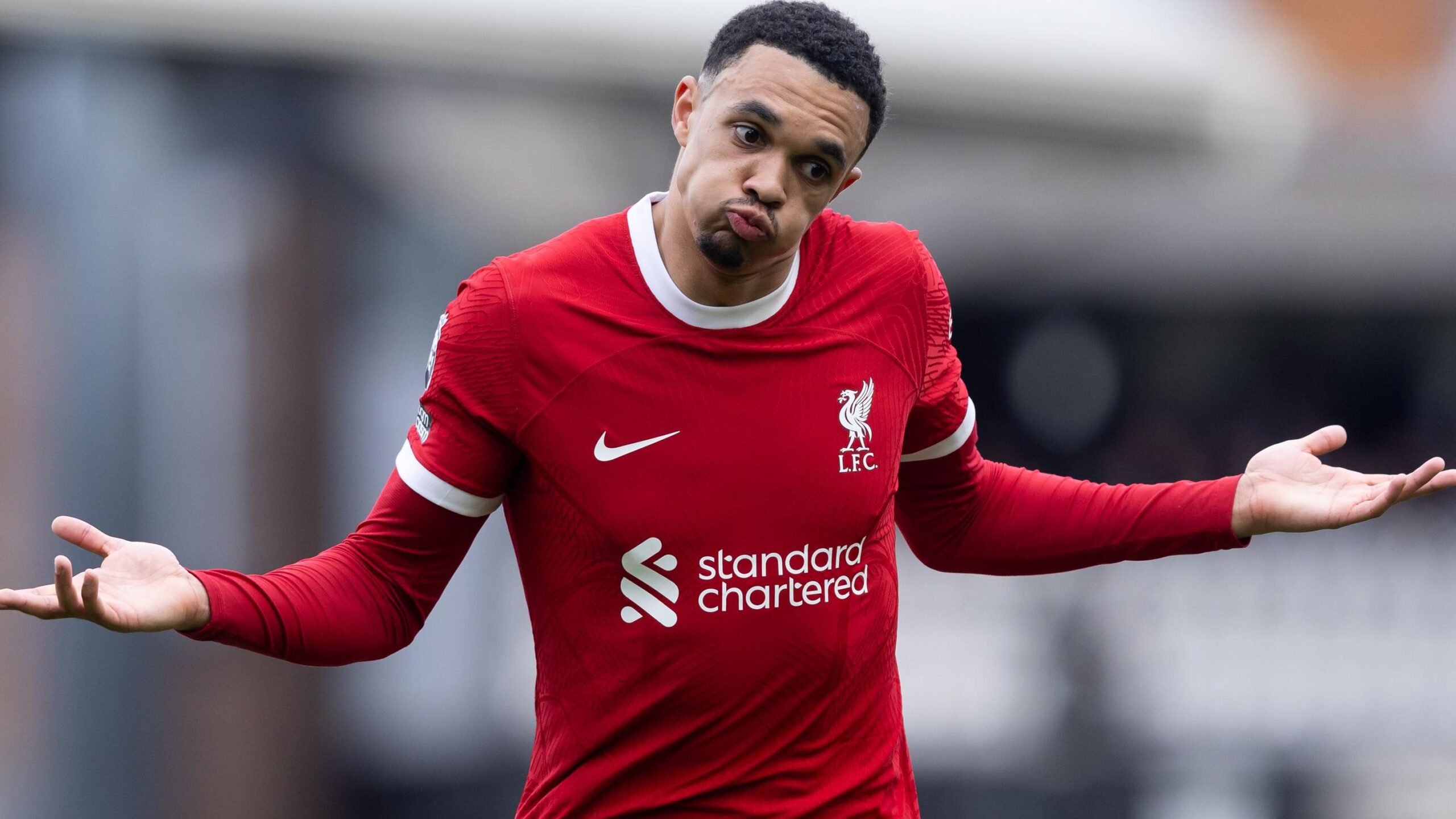 Liverpool News: Arne Slot Admits Trent Alexander-Arnold Struggled as Reds Star Endures Tough Night Against PSG’s Khvicha Kvaratskhelia