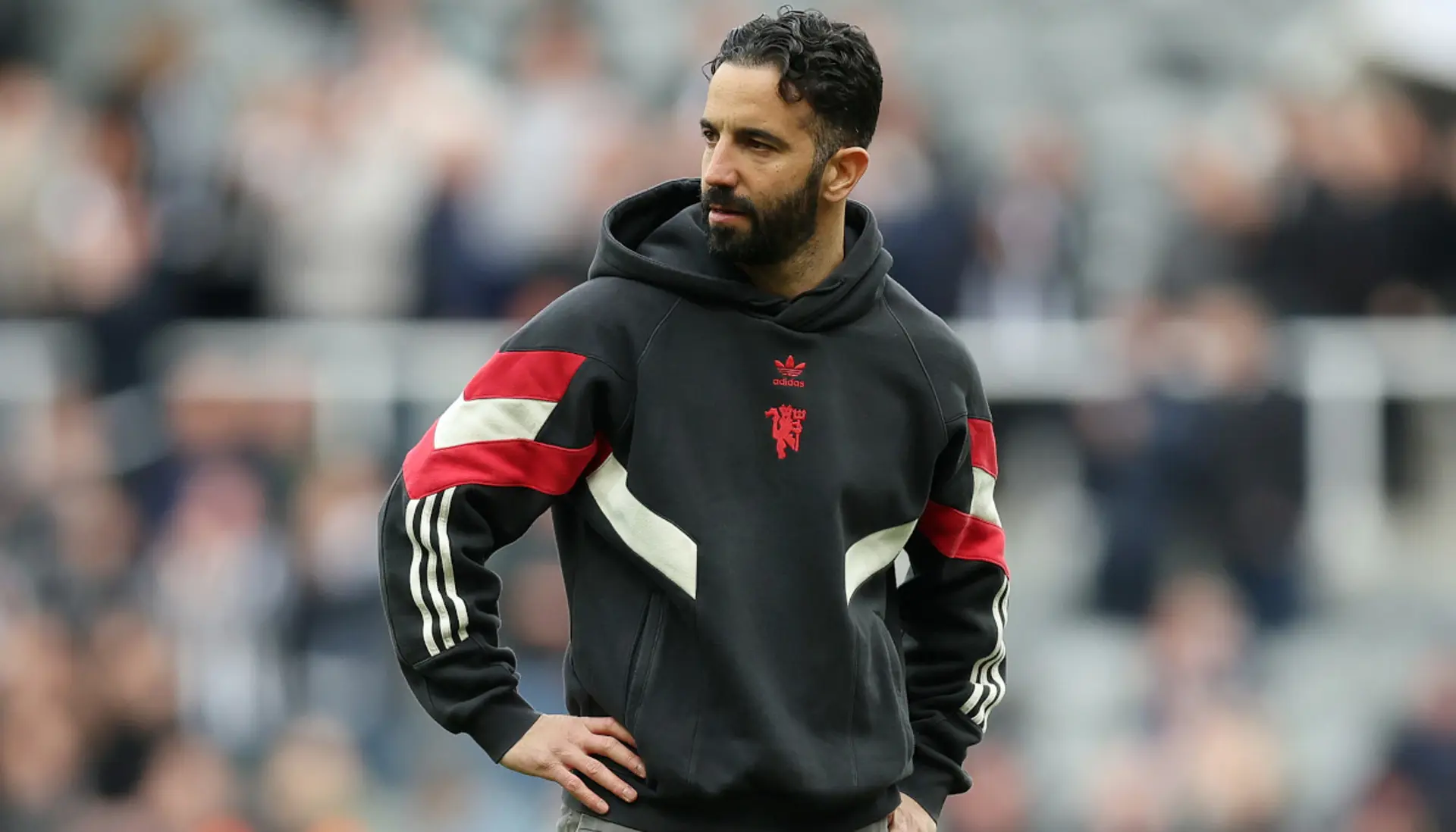 Premier League Transfer Clash: Chelsea and Man United Eye Liam Delap