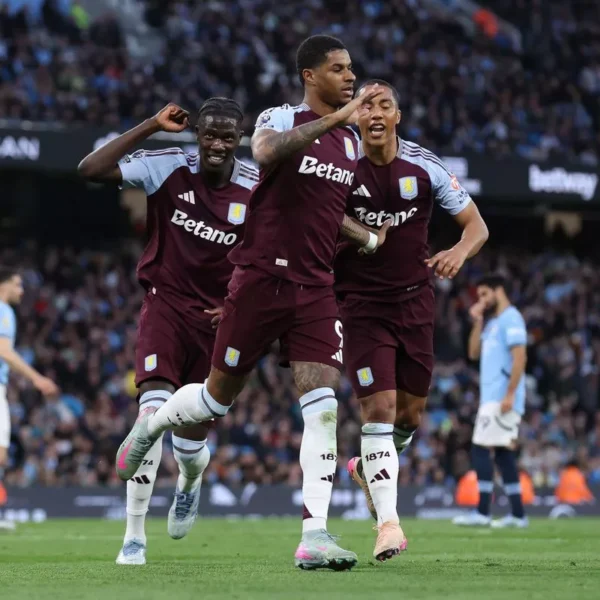Emery Hails Rashford’s Versatility as Villa Eye Permanent Deal