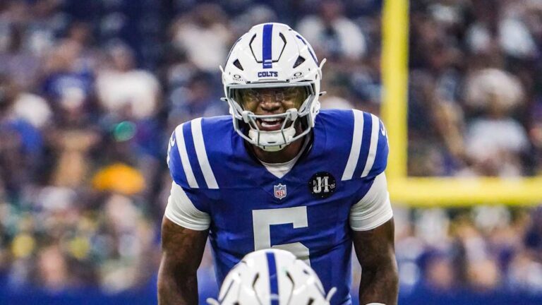 Indianapolis Colts Shake Up Quarterback Position: Daniel Jones Takes Over from Anthony Richardson
