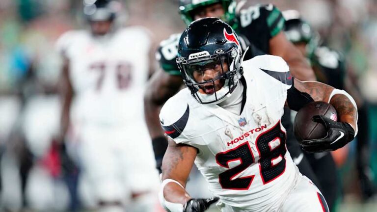 Houston Texans Running Back Dilemma: Who Will Step Up if Joe Mixon is Injured?