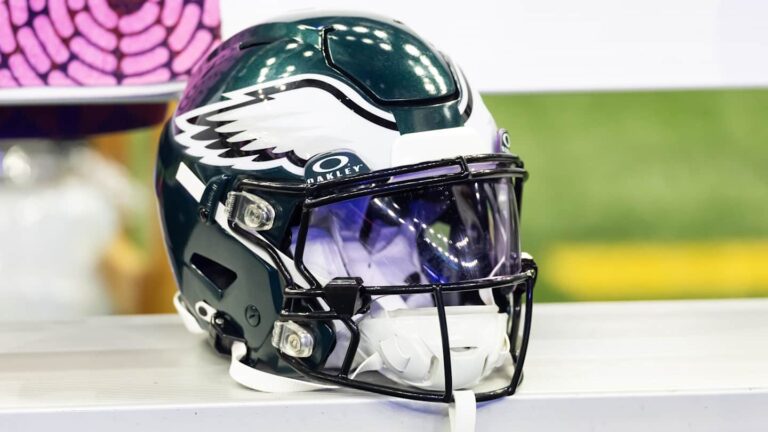 Philadelphia Eagles Urged to Make Bold Move for Colts Quarterback