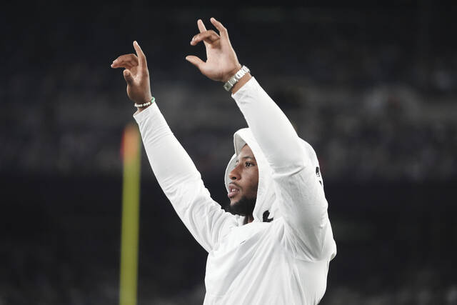 Los Angeles Rams’ Offseason Drama: Will Matthew Stafford Be Replaced by Record-Breaking QB?