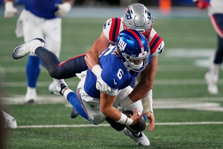 Rising Star Jaxson Dart Making Waves for New York Giants Rising Star Jaxson Dart Making Waves for New York Giants