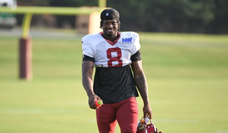 NFL Trade Buzz: Top Players on the Move as Season Heats Up