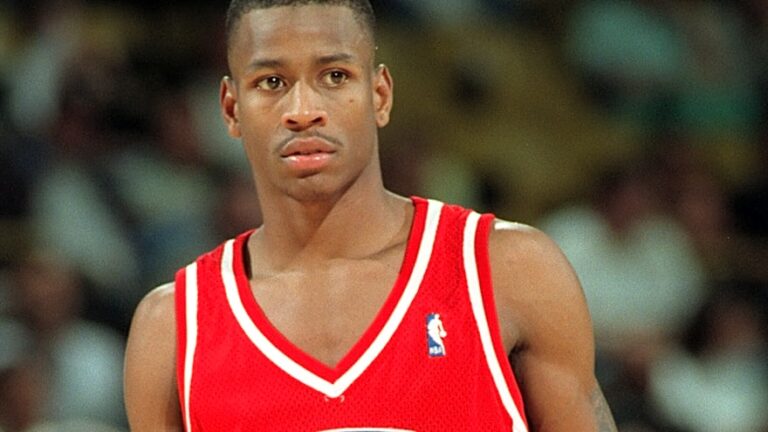 Unforgettable NBA Rookie Debuts That Made History