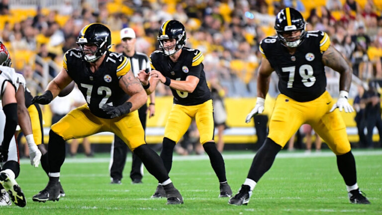 Pittsburgh Steelers: Skylar Thompson’s Preseason Performance Sparks Backup QB Debate