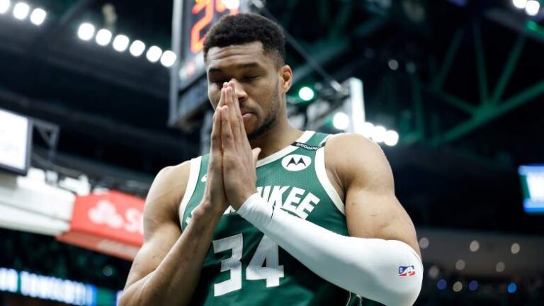 Giannis Antetokounmpo Trade Rumors Heat Up: Bucks Star Eyed by Knicks in Blockbuster Deal