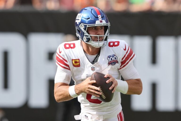 Rookie Riley Leonard to Make First Career Start for Colts